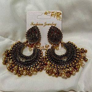 Indian bridal jewelry/earrings